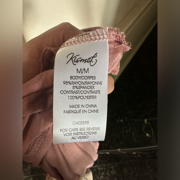 Woman’s top - Picture 5 of 5